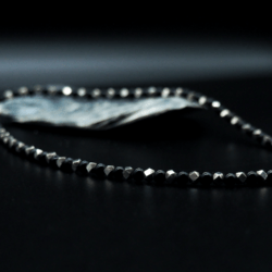 Halskette mit schwarzem Achat