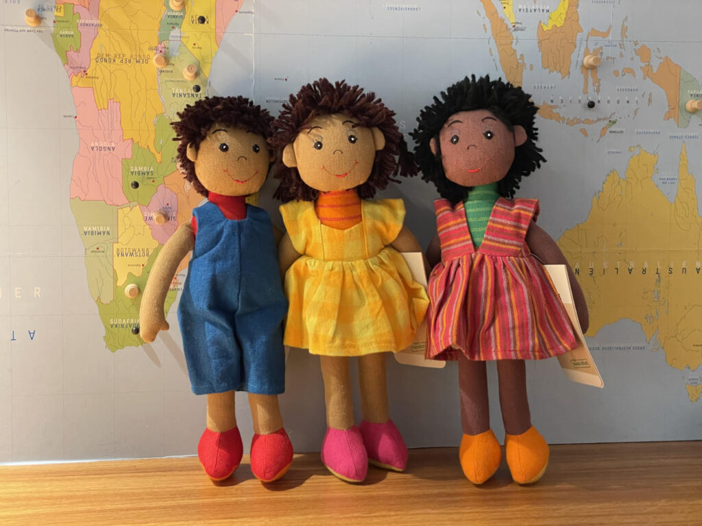 Drei Stoffpuppen Anton Kathrin Baerbel